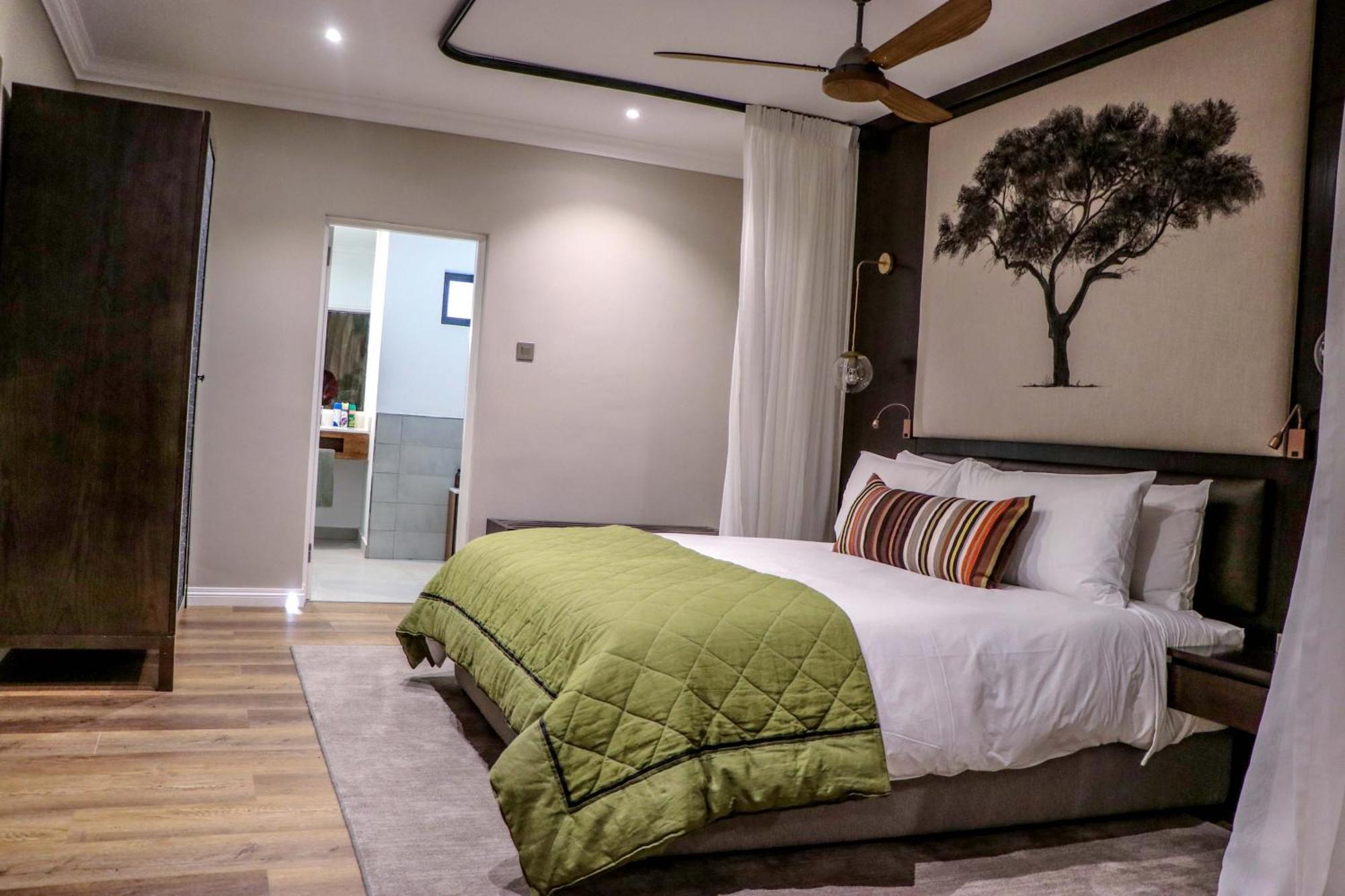 Cresta Mowana Safari Resort & Spa Касане Экстерьер фото